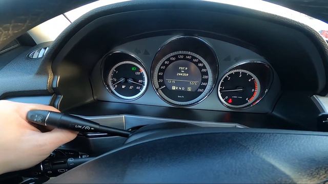 How to Change Speedometer Brightness Level in Mercedes GLK Off-roader  2008  2011 