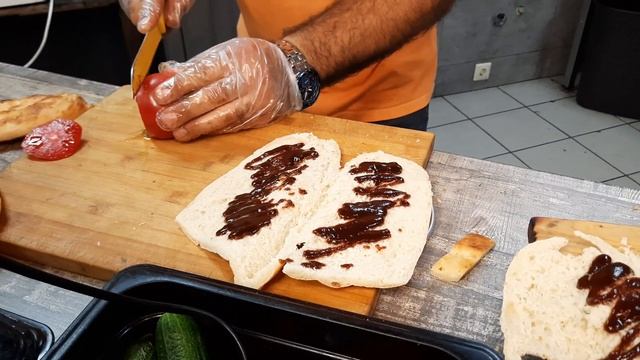 После рабочего дня в 12 ночи решили пожарить Котлеты на костре. смотреть онлайн