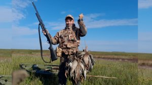 Утка прет в тумане!!! Не успеваю заряжать!!! Набил пол-лодки!!!