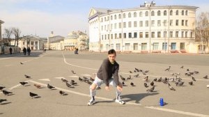 Как научиться круто двигать бедрами в танце (Демьян Заико)