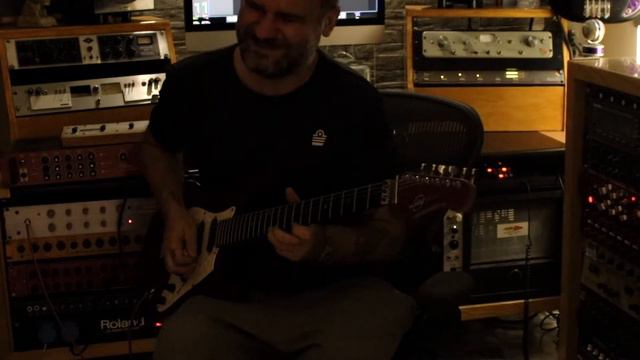 Soldano purple preamp Sp77 (modded to X88R)- Costas Exarhos смотреть онлайн