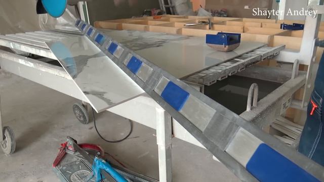 Интересный недорогой инструмент! Для работы с крупноформатным керамогранитом. смотреть онлайн