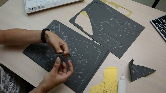 DIY Обзор Как сделать Кошку из бумаги оригами паперкрафт. origami. papercraft часть 1