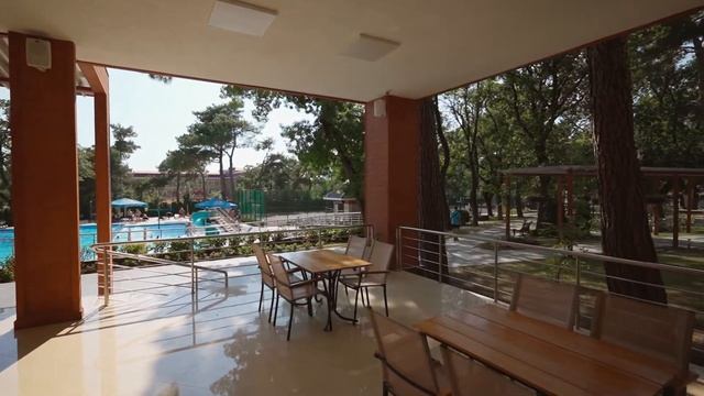 Красная Талка 2 (вторая береговая линия) 4* - Геленджик (2021) смотреть онлайн