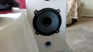 Авто акустика Hertz Uno K 130 часть 1