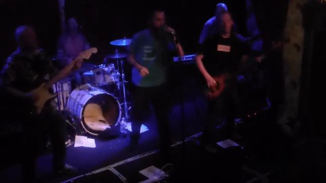 Thousand Yard Stare - Cottager (Manchester Deaf Institute 29.9.16) смотреть онлайн