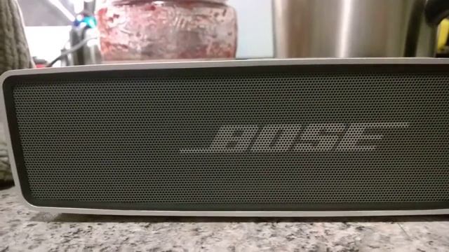Bose Soundlink Mini смотреть онлайн