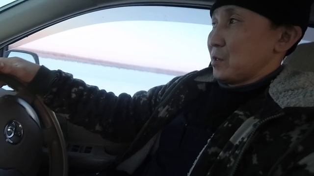 Зимняя рыбалка на ленка и сига! Ловля сороги! Река Вилюй. Якутия. 22.01.22 смотреть онлайн