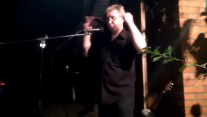 Завяла сирень...    Вадим Хазизов.  12. 08. 2017.