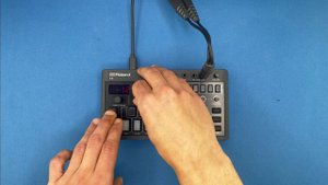 Roland J-6 | Techno/House Jam (No Talking)