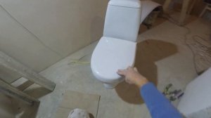 Сборка и Установка Унитаза своими руками. Крепим унитаз к плитке. Мастер класс.