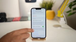 10 settings to protect iPhone against theft | iPhone chori hone se kaise bachae