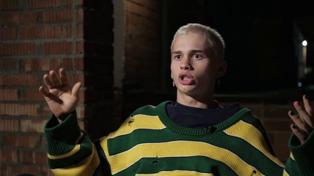 Блогеры и Дороги: Ивлеева доит корову в рот Джарахову. Дрифт на жигулях. Серия 3