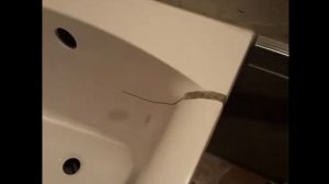 реставрация трещины, на ванне из искусственного камня!