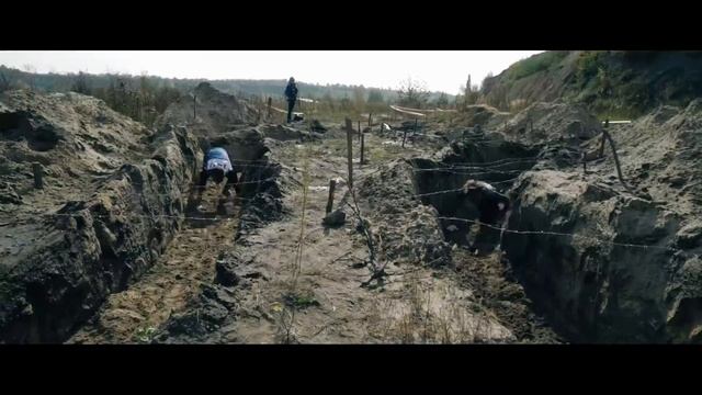 Небывалая по масштабам гонка с препятствиями прошла в под Воронежем смотреть онлайн