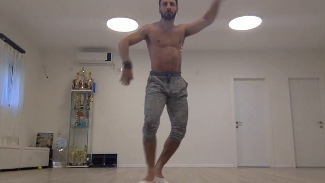 Motty - Man of the year (DJ Cat Bachata Remix) - bachata men styling смотреть онлайн