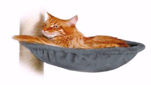 своими руками гамак для кошки на радиатор