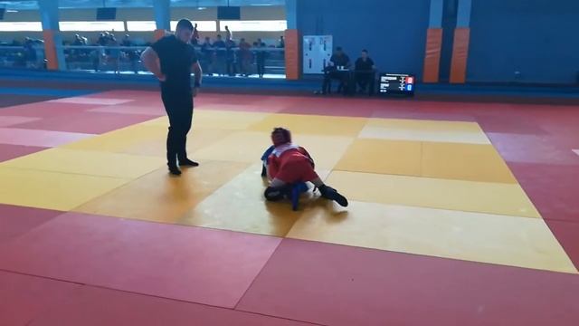 Боевое самбо чем Украины 1/4 2009-2010г. р. До 30кг смотреть онлайн