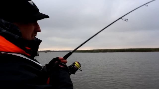 Спиннинг MAXIMUS ULTIMATUM. Ловля щуки, судака и окуня на спиннинг. Kamfish смотреть онлайн