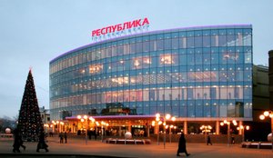 1 поход в магазин перекрёсток!