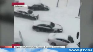 Автомобили скользят с горки, зима, гололед, подборка. ДТП/аварии. Compilation car crash