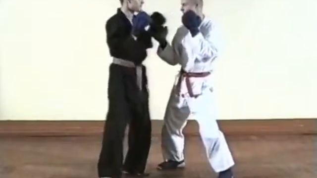 Техника спарринга рукопашного боя Часть 44 смотреть онлайн