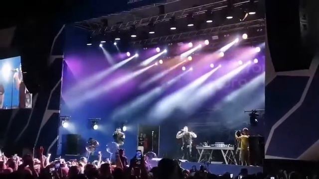 Live Teaser GAYAZOV$ BROTHER$ - Спасай Мою Пятницу (live) 🖤Премьера трека: 2-ое сентября Ждём? смотреть онлайн