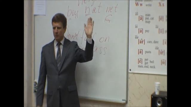 Звук "U" - чисто английское произношение. Произносим английские слова только правильно смотреть онлайн