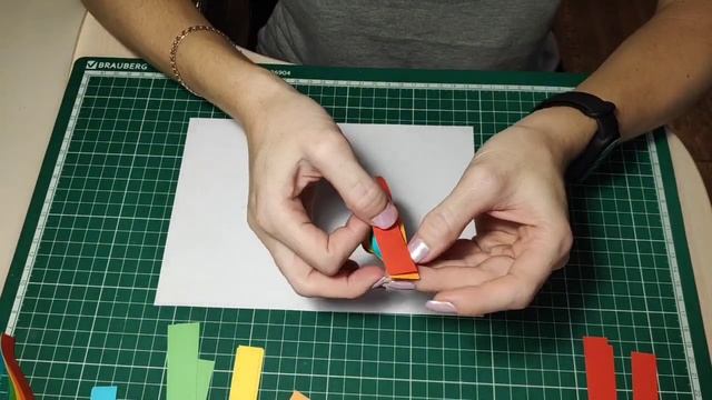 игрушка из бумаги, павлин. смотреть онлайн