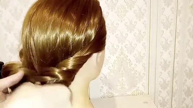 ЛЕГКАЯ прическа за МИНУТУ | РОМАНТИЧНАЯ прическа на скорую руку