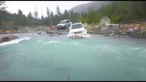 Брод через р.Мажой. Горный Алтай. Ёштыкёль