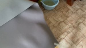 Начало поклейки ткани на потолок машины Опель Вектра С