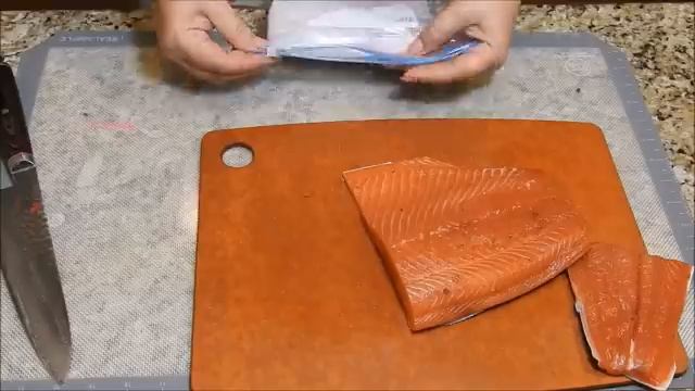 Как-Засолить-КРАСНУЮ-РЫБУ-быстро-и-вкусн смотреть онлайн