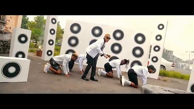 Innoss'B - Naomi Campbell (Official Video) смотреть онлайн