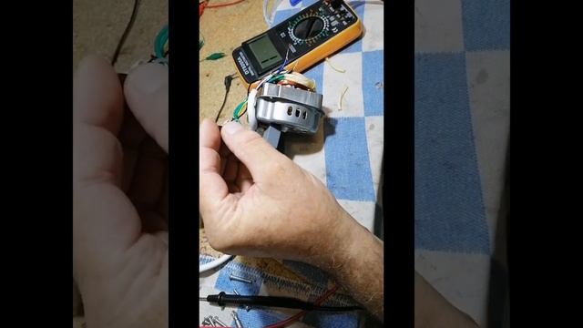 Ремонт -напольный вентилятор Zanussi N901