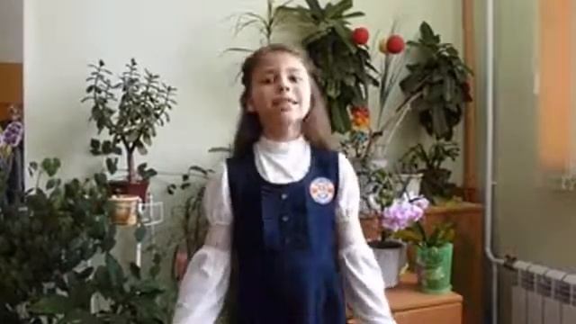 «Ходит наша бабушка» смотреть онлайн