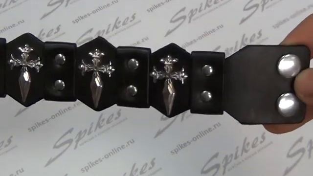 Браслет с 3 королевскими кинжалами в виде крестов Spikes BR-000148 смотреть онлайн