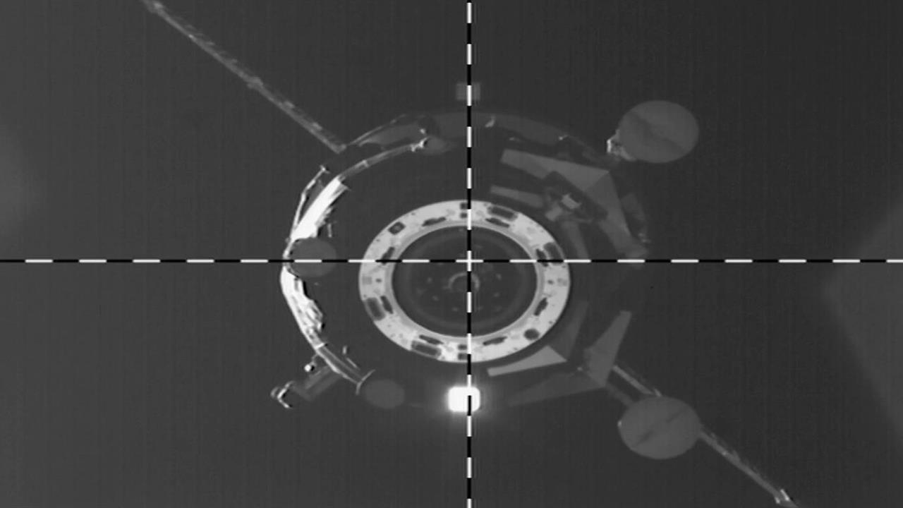 "Прогресс МС-26" успешно пристыковался к модулю "Звезда" российского сегмента МКС