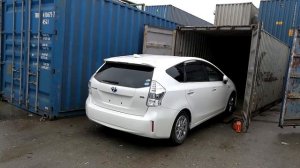 TOYOTA PRIUS ALPHA отправка в Москву