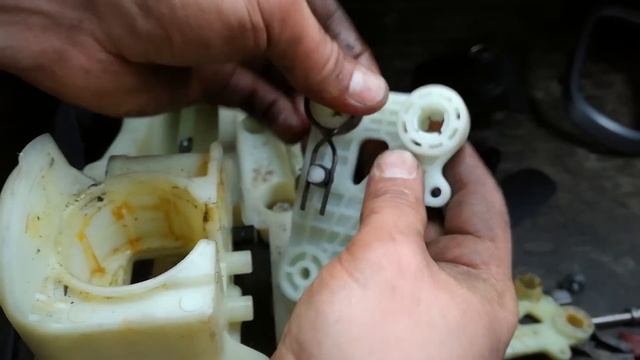 Кулиса МКПП Киа Рио III. Полный разбор с заменой селектора. смотреть онлайн