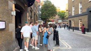 "Лондон представлен: летние прогулки по улицам и яркие развлечения в самом сердце Вест-Энда"