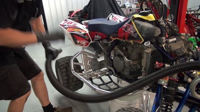 Suzuki LTR450 Evans Waterless coolant install, easy and saves the motor! PowerModz! смотреть онлайн