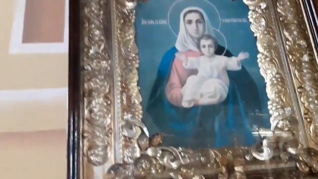 ??? ХРАМ АНДРЕЯ ПЕРВОЗВАННОГО С КРАСИВЫМИ РОСПИСЯМИ И ИКОНАМИ !!!??? смотреть онлайн