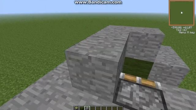 Механизмы в MINECRAFT : Секретная дверь смотреть онлайн