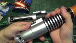 STAR WARS BladeBuilders - Драка на мечах и краш-тест