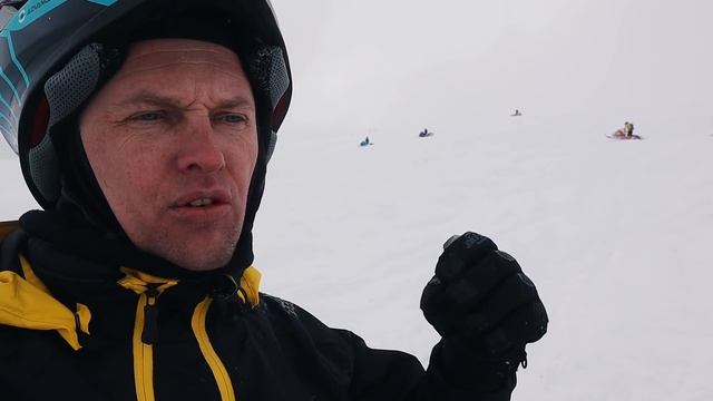 Новый шлем! S#3/EP#14 смотреть онлайн