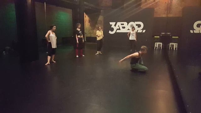 Artem Volosov - contemporary / ZAVOD DANCE CENTRE смотреть онлайн