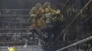 Сид Вишес (ч) vs Брет Харт, WWF RAW is WAR 17.03.1997