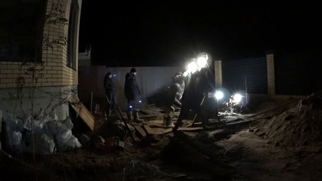 замена старого кольца на новое в колодце