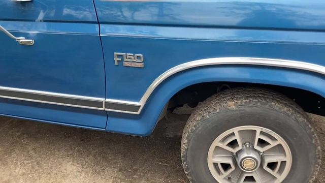 1984 Ford F-150 XLT, Rescued from central Texas! In depth look at the preservation. смотреть онлайн